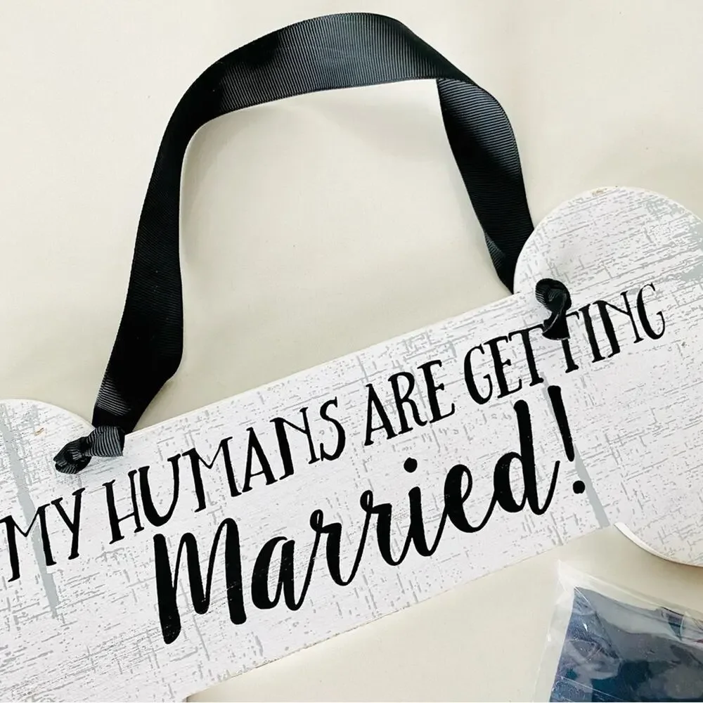 NEW ANTHROPOLOGIE Navy Blue White Engagement Dog Pet Bandana Door Neck Sign